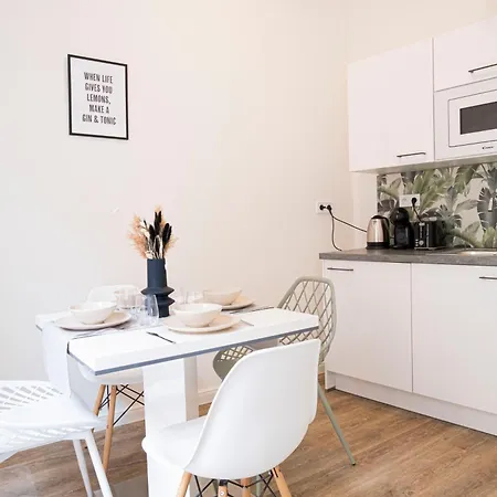 Apartment Putova Residence,